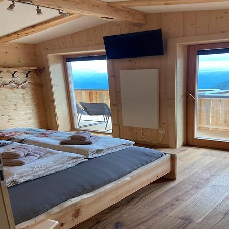 New Holiday Home On The Alm With Terrace And Balcony Zellberg Zewnętrze zdjęcie