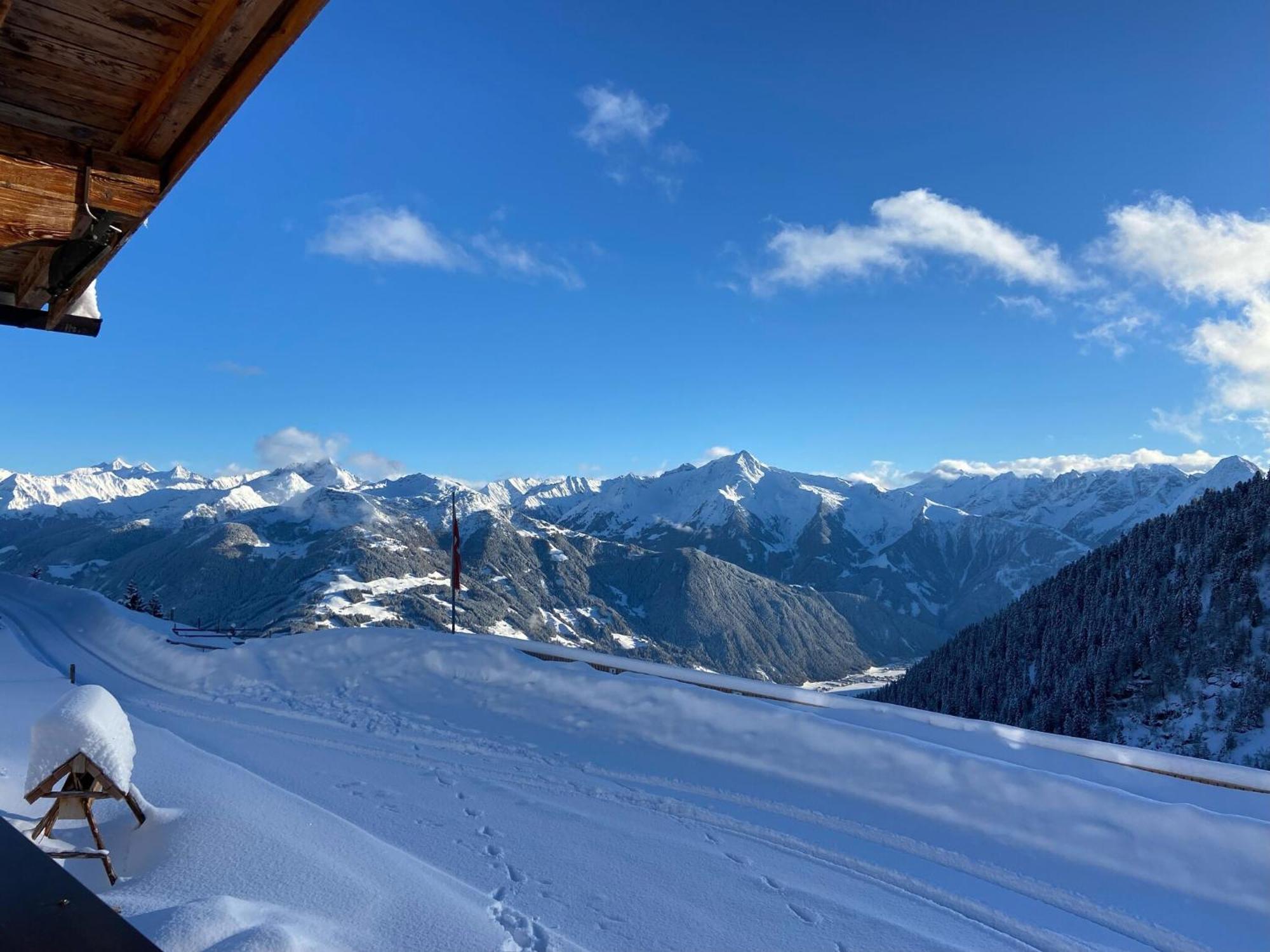New Holiday Home On The Alm With Terrace And Balcony Zellberg Zewnętrze zdjęcie