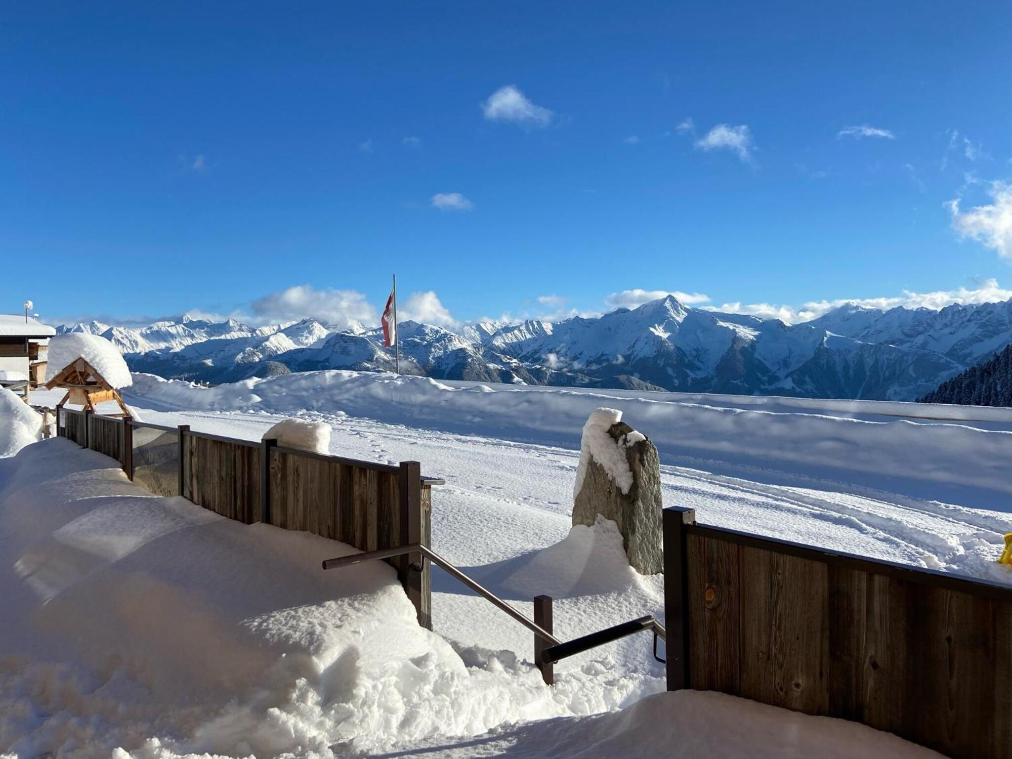 New Holiday Home On The Alm With Terrace And Balcony Zellberg Zewnętrze zdjęcie